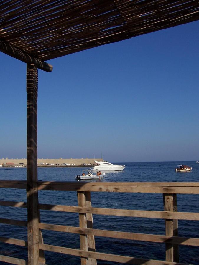 Acirealevacanze - Romantica Camera Sul Mare מראה חיצוני תמונה