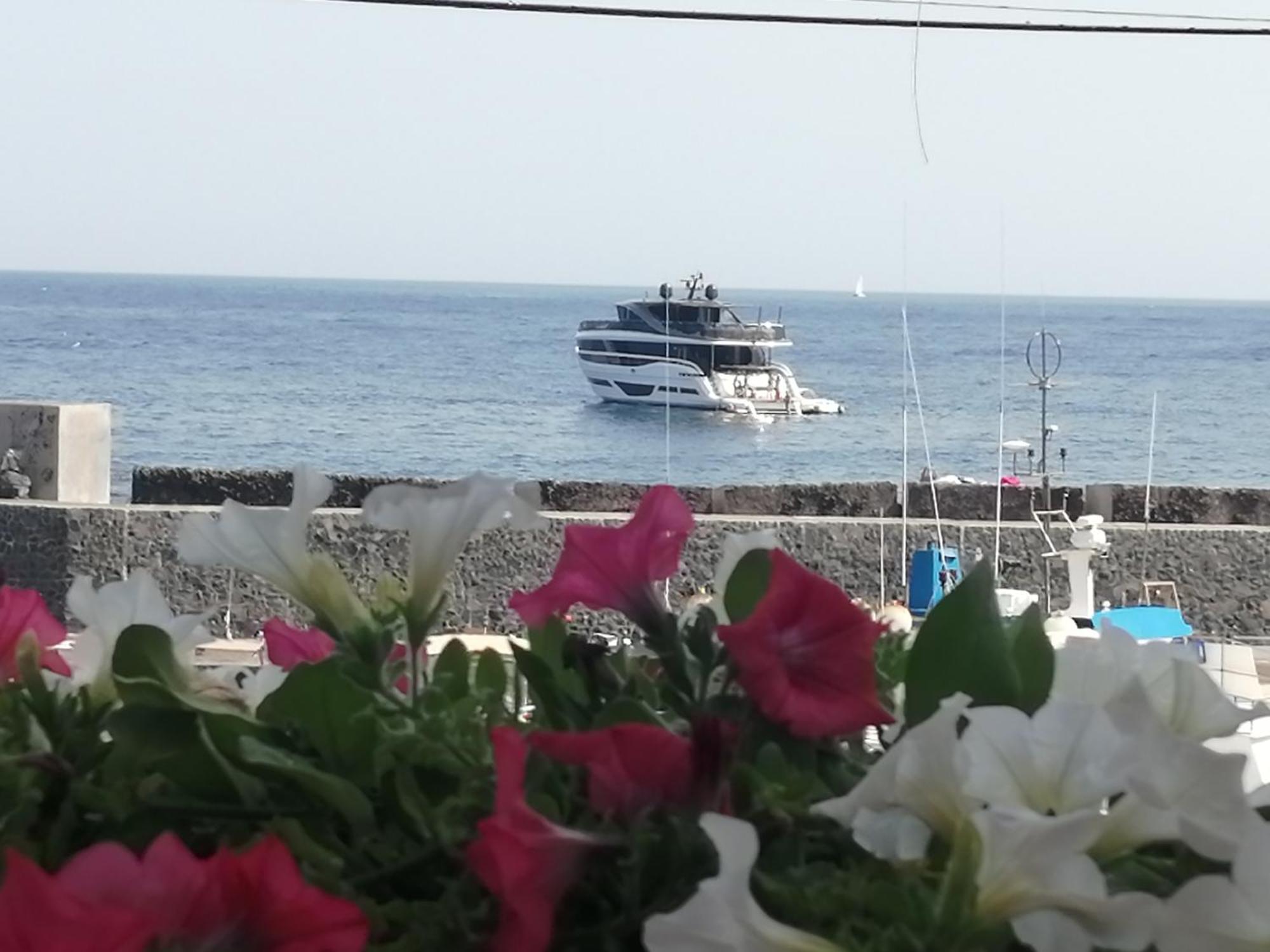 Acirealevacanze - Romantica Camera Sul Mare מראה חיצוני תמונה